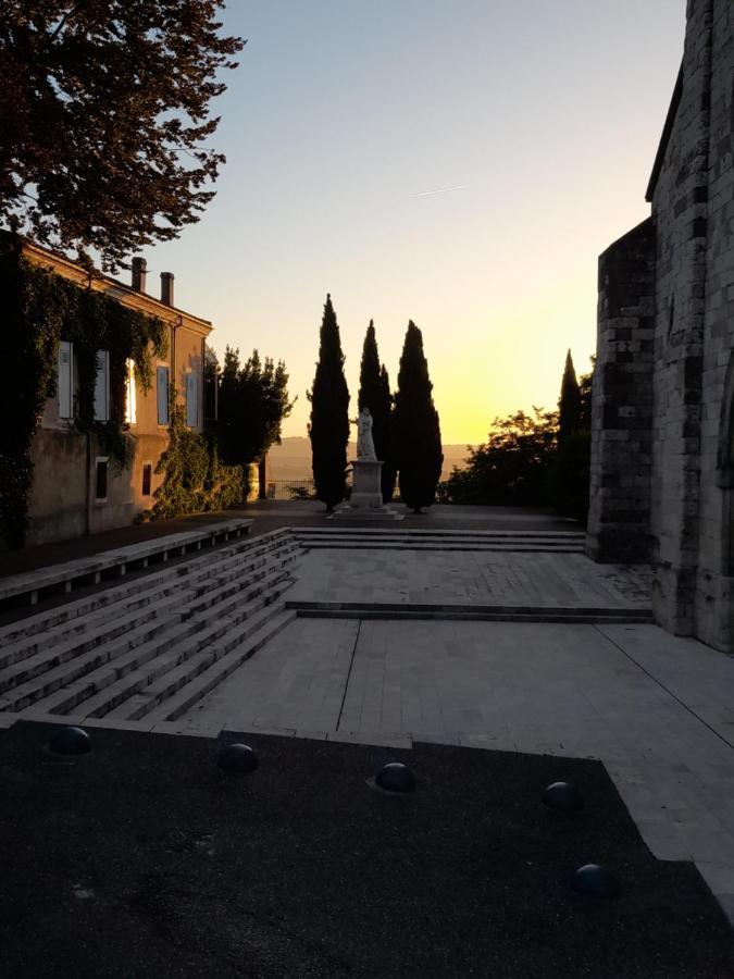Sur Le Chemin Bed & Breakfast Auvillar Dış mekan fotoğraf